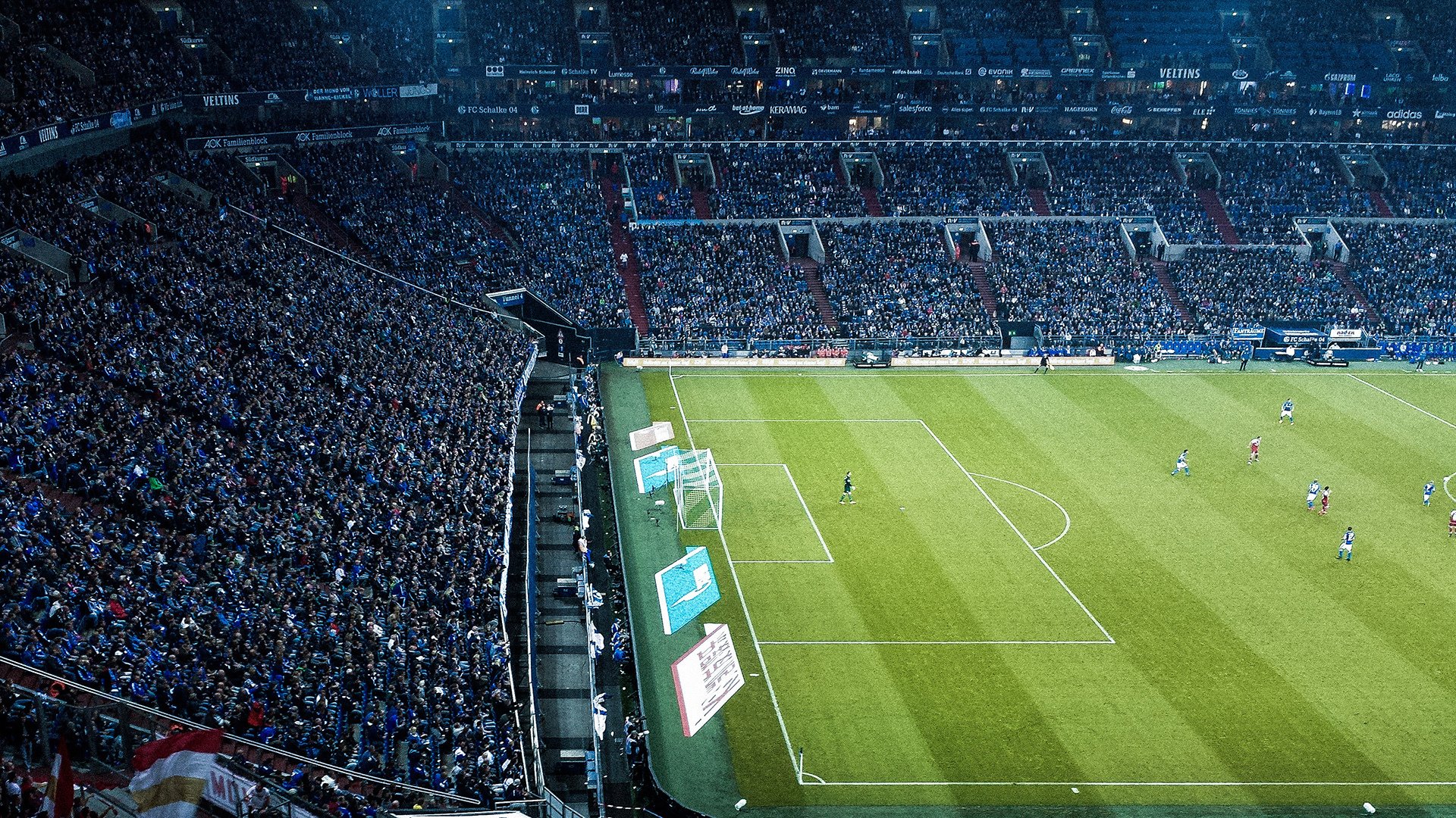 王者荣耀赛事中的恶意行为：如何规范游戏行为，维护游戏环境？